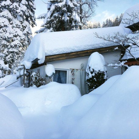 Verschneiter Teich, © im-web.de/ Tourist-Information Bayrischzell