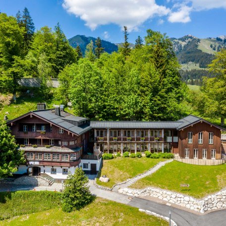 Berghotel Sudelfeld im Sommer - Hotelanlage, &copy; Berghotel Sudelfeld
