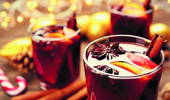 3101-gluehweinparty, &copy; depositphotos