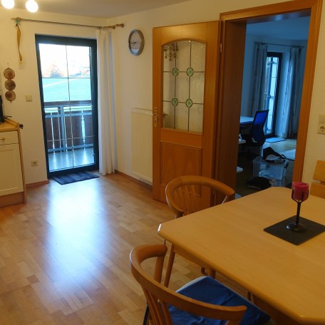 K&uuml;che mit Balkonzugang, &copy; U. Kl&ouml;ppel