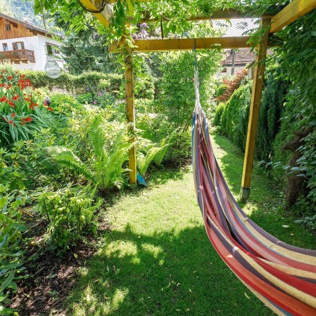 Entspannung im Garten, © im-web.de/ Tourist-Information Bayrischzell