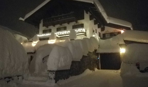 01 Haus Lohmann Winter, &copy; im-web.de/ Kur- und Tourist-Info Bayrischzell