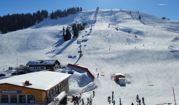 Skiopening.jpg