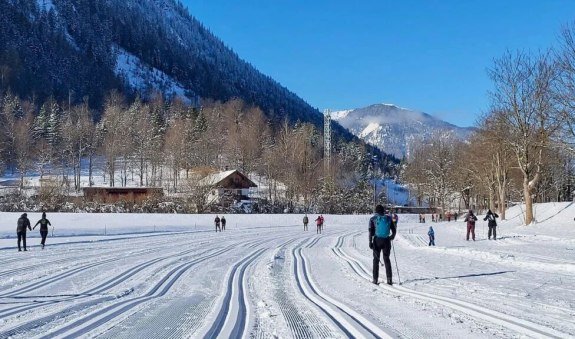 Einstieg Langlaufloipe wenige Minuten vom Haus entfernt, © im-web.de/ Kur- und Tourist-Info Bayrischzell Einstieg Langlaufloipe wenige Minuten vom Haus entfernt, © im-web.de/ Kur- und Tourist-Info Bayrischzell