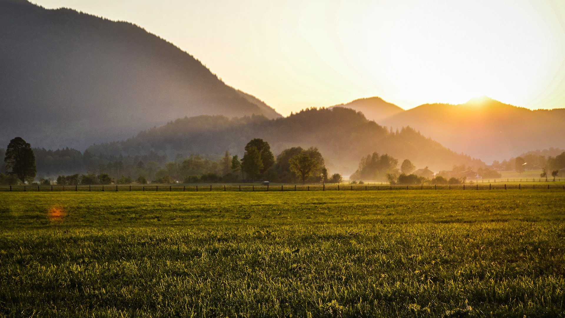 Sonnenuntergang Bayrischzell, © Florian Liebenstein