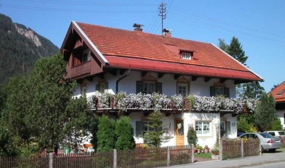 Haus, © im-web.de/ Tourist-Information Bayrischzell