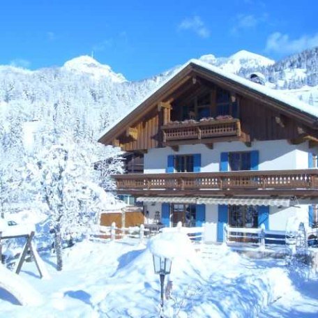 Außenansicht, © im-web.de/ Kur- und Tourist-Info Bayrischzell