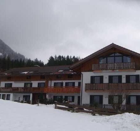 Au&szlig;enansicht Winter, &copy; im-web.de/ Kur- und Tourist-Info Bayrischzell