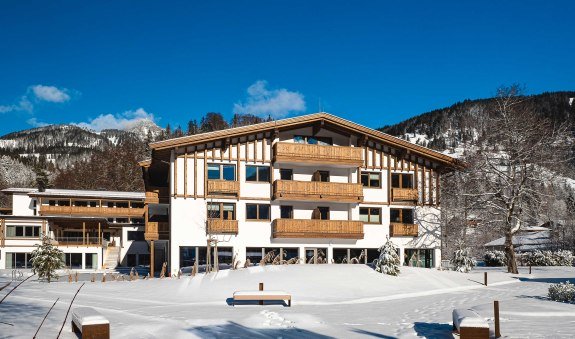 Süd-Außenansicht, © im-web.de/ Kur- und Tourist-Info Bayrischzell