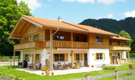 Haus, © im-web.de/ Tourist-Information Bayrischzell