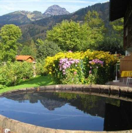 Der gespiegelte Wendelstein, © im-web.de/ Kur- und Tourist-Info Bayrischzell